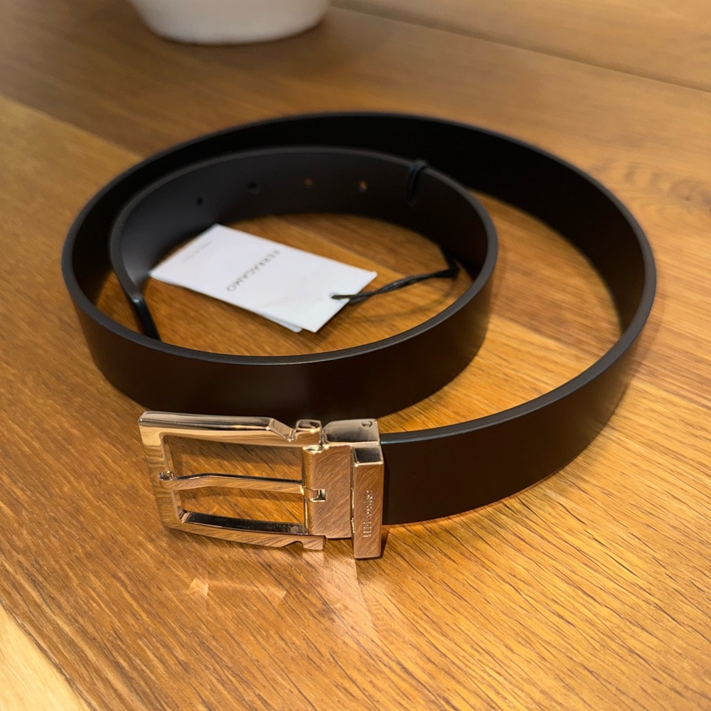 Mens ferragamo belt brand new with tags